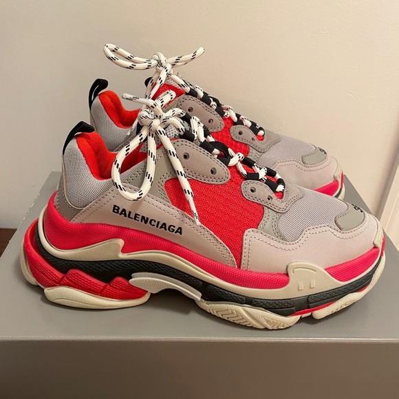 Balenciaga Shoes - Balenciaga Triple S Sneakers Sz 38